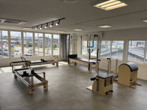 エミライズ 富山東店